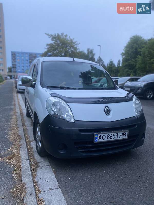 Минивэн Renault Kangoo 2008 в Хусте