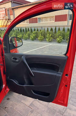 Грузовой фургон Renault Kangoo 2022 в 