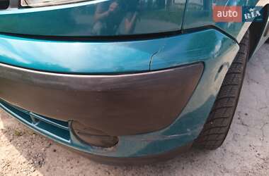 Минивэн Renault Kangoo 2005 в 
