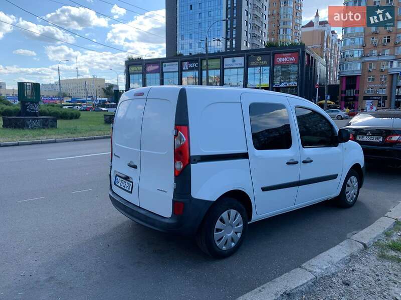 Грузопассажирский фургон Renault Kangoo 2012 в Киеве