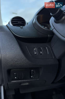 Грузовой фургон Renault Kangoo 2017 в 