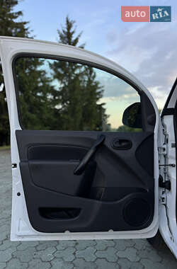 Грузовой фургон Renault Kangoo 2017 в 