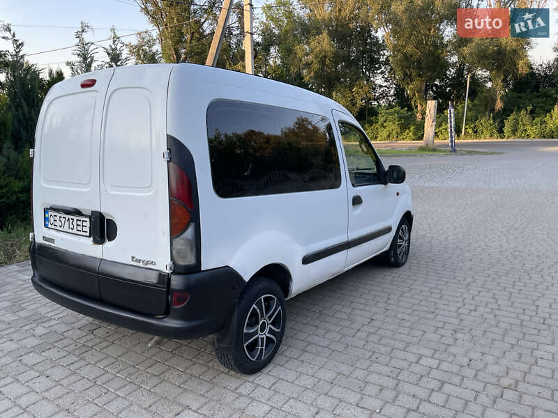 Минивэн Renault Kangoo 2000 в Кицмани