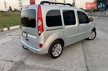 Минивэн Renault Kangoo 2013 в 