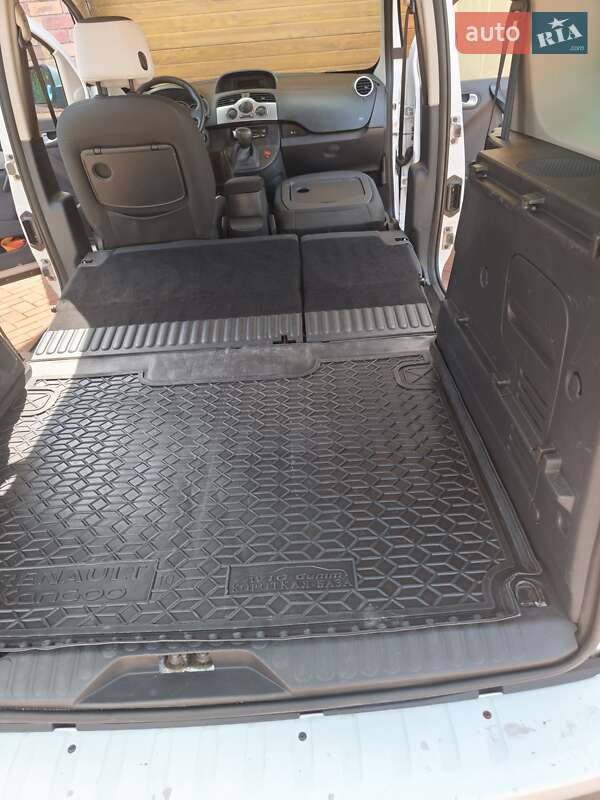 Минивэн Renault Kangoo 2012 в Краматорске