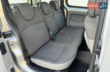 Минивэн Renault Kangoo 2007 в 