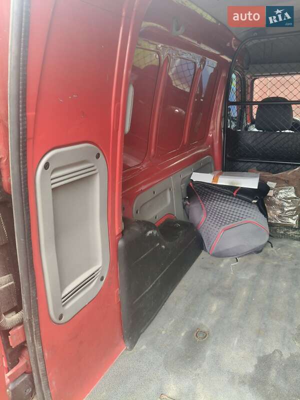 Грузовой фургон Renault Kangoo 2007 в Львове