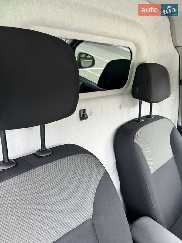 Грузовой фургон Renault Kangoo 2019 в Луцке