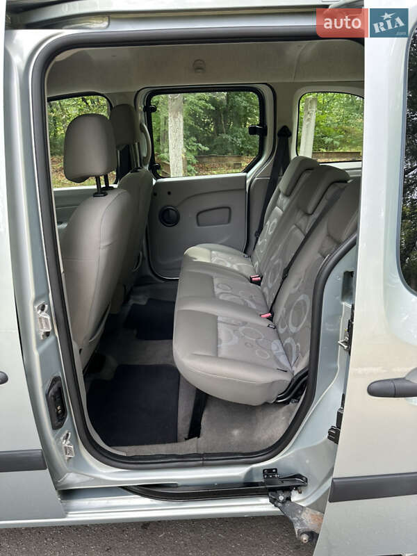 Минивэн Renault Kangoo 2009 в Чернигове