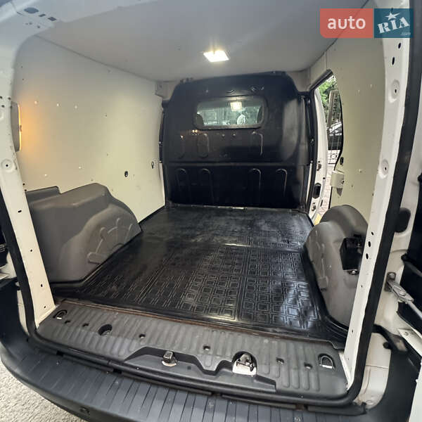 Грузовой фургон Renault Kangoo 2015 в Одессе