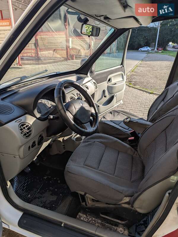 Минивэн Renault Kangoo 2005 в Черновцах