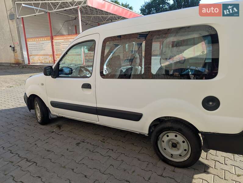 Минивэн Renault Kangoo 2005 в Черновцах