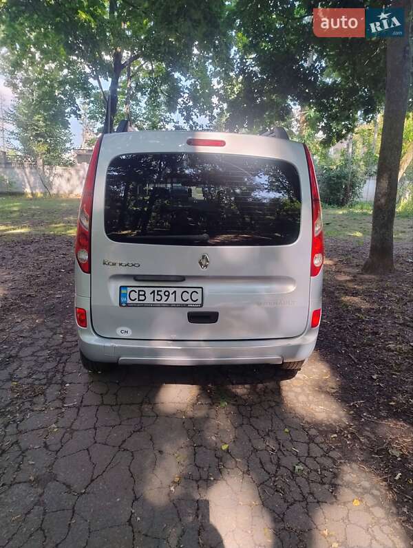 Минивэн Renault Kangoo 2011 в Чернигове