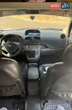 Минивэн Renault Kangoo 2009 в 
