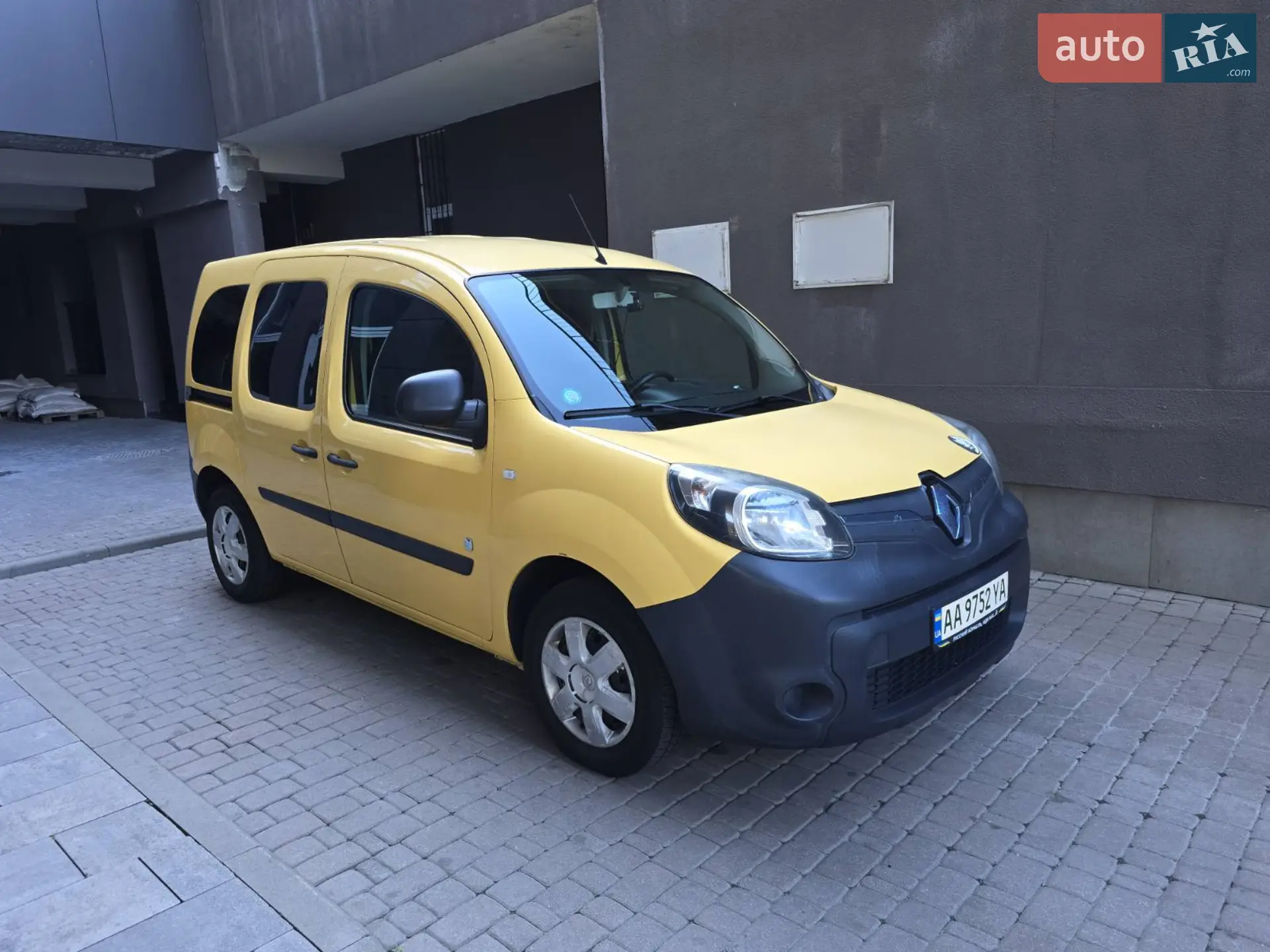2013 Renault Kangoo - фото 1
