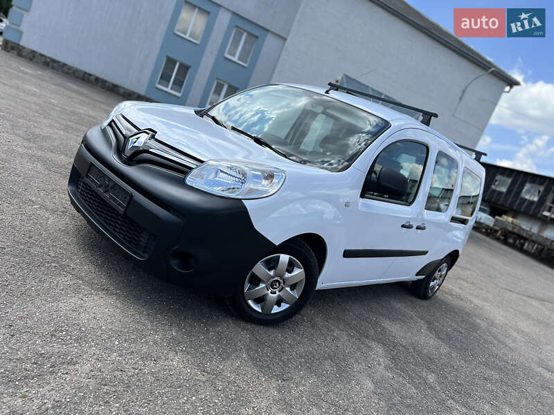Минивэн Renault Kangoo 2015 в Луцке