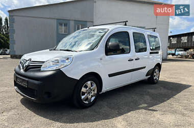 Минивэн Renault Kangoo 2015 в 