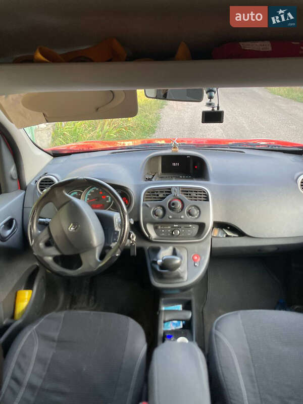 Минивэн Renault Kangoo 2015 в Кременчуге фото 4 Минивэн Renault Kangoo 2015 в Кременчуге