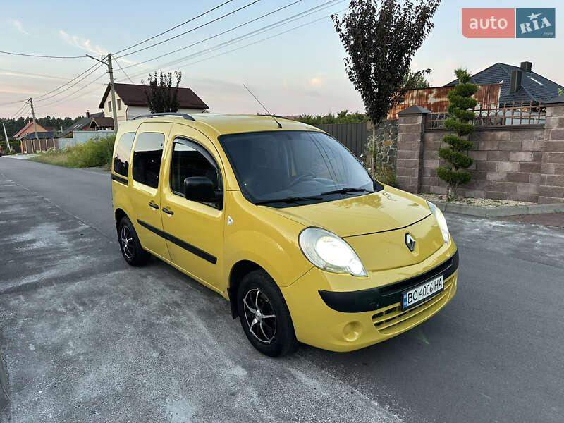 Мінівен Renault Kangoo 2009 в Луцьку