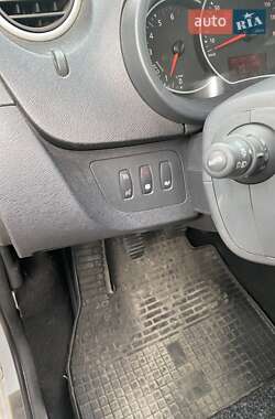Минивэн Renault Kangoo 2015 в 