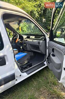 Минивэн Renault Kangoo 2006 в 