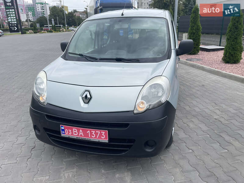 Минивэн Renault Kangoo 2010 в Луцке
