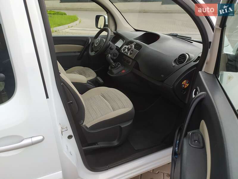 Минивэн Renault Kangoo 2012 в Рожище