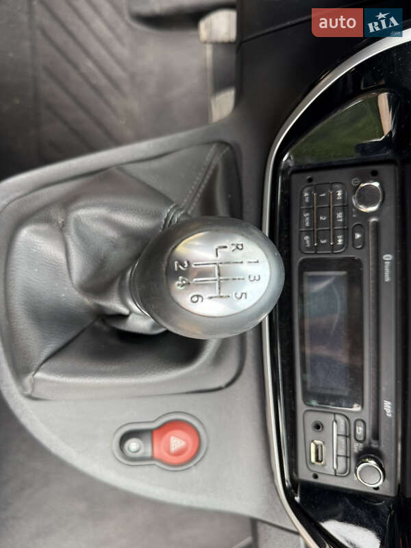 Минивэн Renault Kangoo 2014 в Луцке