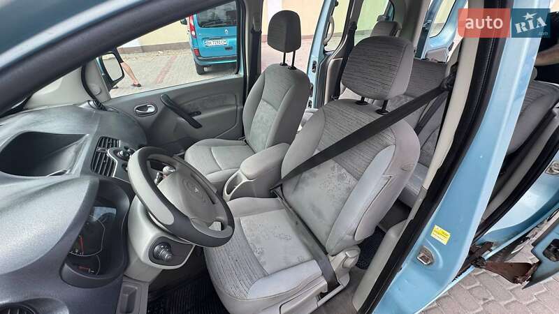 Мінівен Renault Kangoo 2009 в Рівному