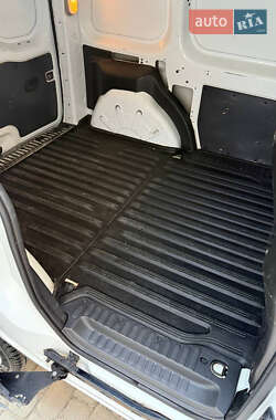 Грузовой фургон Renault Kangoo 2017 в 
