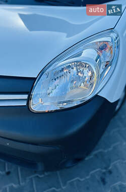 Грузовой фургон Renault Kangoo 2015 в 