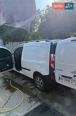 Грузовой фургон Renault Kangoo 2019 в 