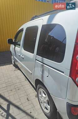 Минивэн Renault Kangoo 2012 в 