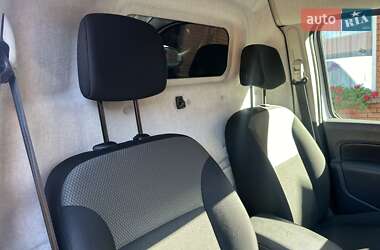 Грузовой фургон Renault Kangoo 2018 в 