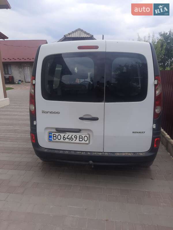 Минивэн Renault Kangoo 2008 в Толстом фото 10 Минивэн Renault Kangoo 2008 в Толстом