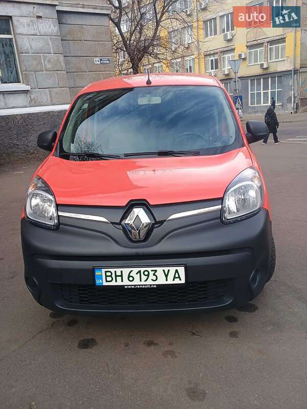 Минивэн Renault Kangoo 2020 в 