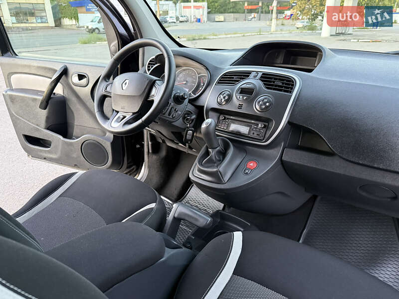 Минивэн Renault Kangoo 2016 в Днепре