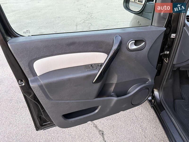 Минивэн Renault Kangoo 2016 в Днепре