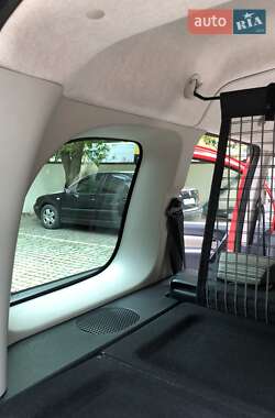 Минивэн Renault Kangoo 2012 в 
