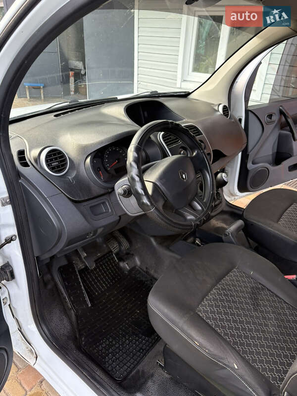 Грузовой фургон Renault Kangoo 2013 в Броварах