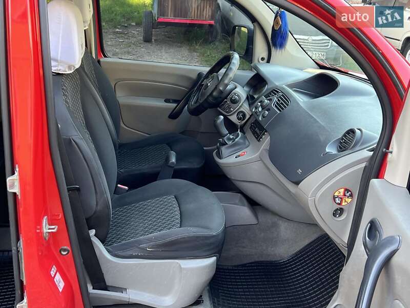 Мінівен Renault Kangoo 2009 в Ізмаїлі