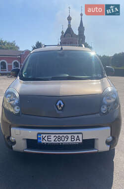 Минивэн Renault Kangoo 2013 в Каменском