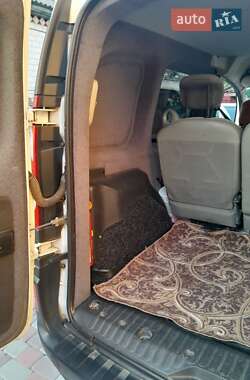 Грузовой фургон Renault Kangoo 2011 в 