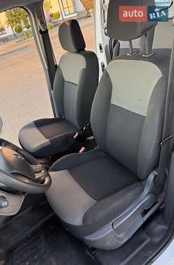 Минивэн Renault Kangoo 2018 в 