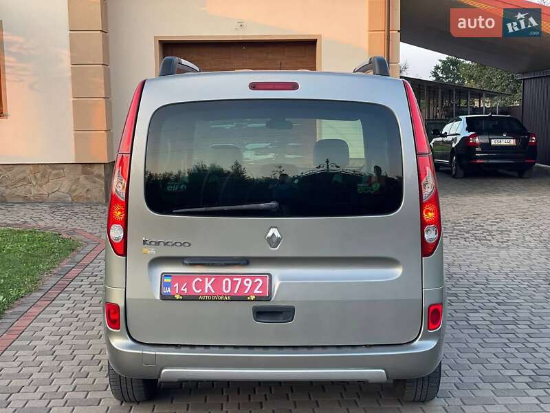 Минивэн Renault Kangoo 2011 в Калуше