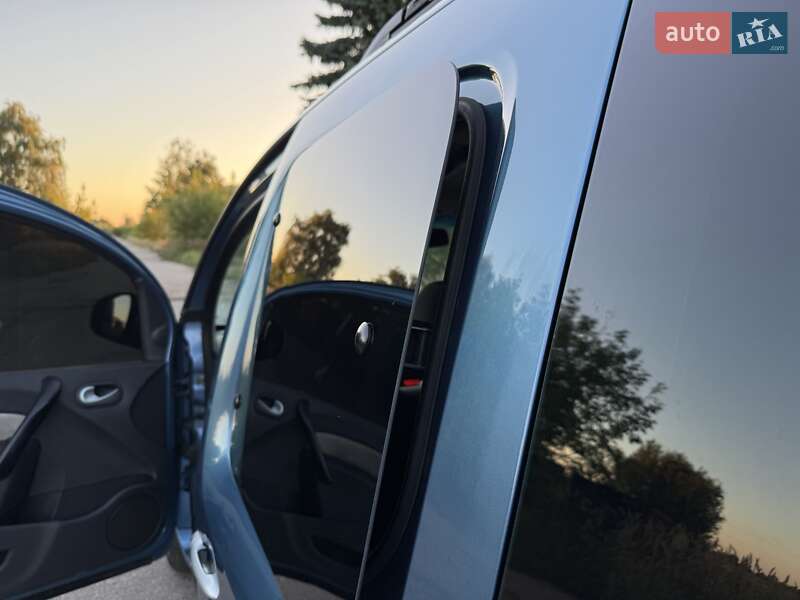 Мінівен Renault Kangoo 2013 в Чернігові