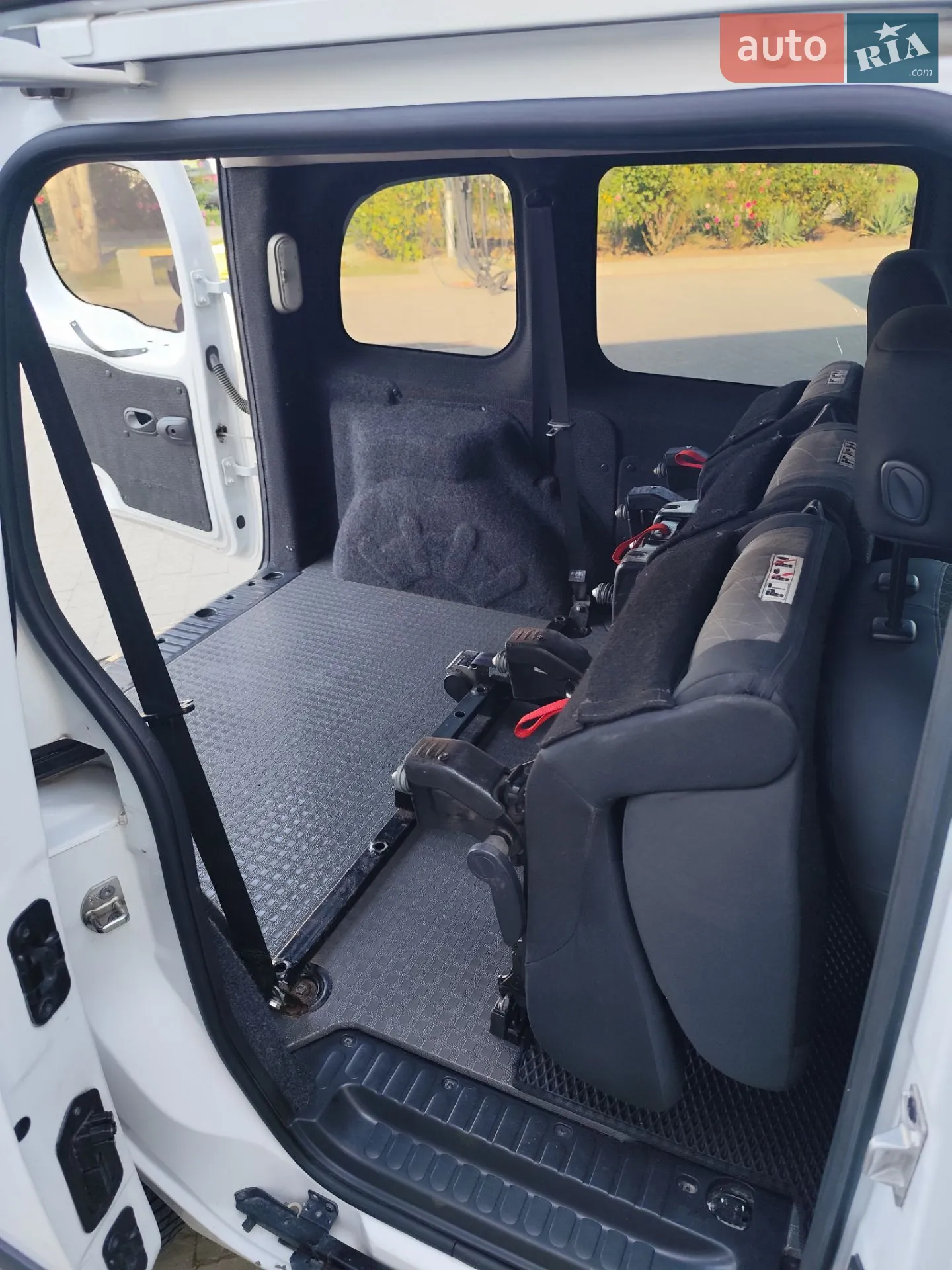 2014 Renault Kangoo - мініатюра 15