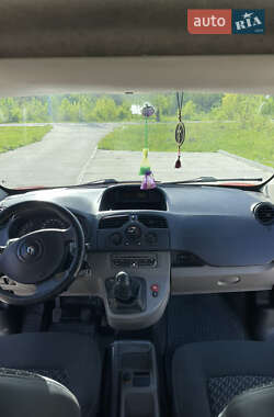 Грузовой фургон Renault Kangoo 2010 в 