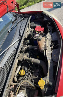 Грузовой фургон Renault Kangoo 2010 в 
