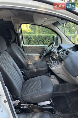 Грузопассажирский фургон Renault Kangoo 2010 в 